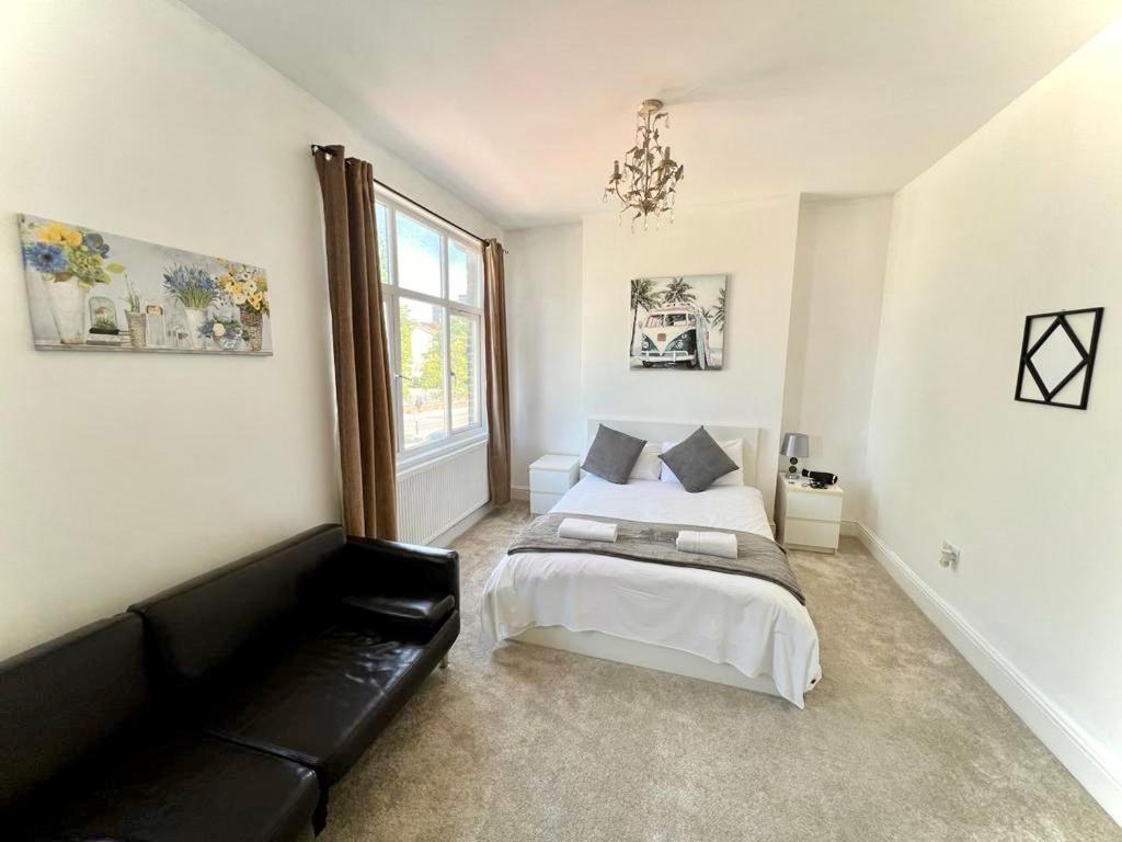 Canary Wharf Holiday Rooms London Exterior photo